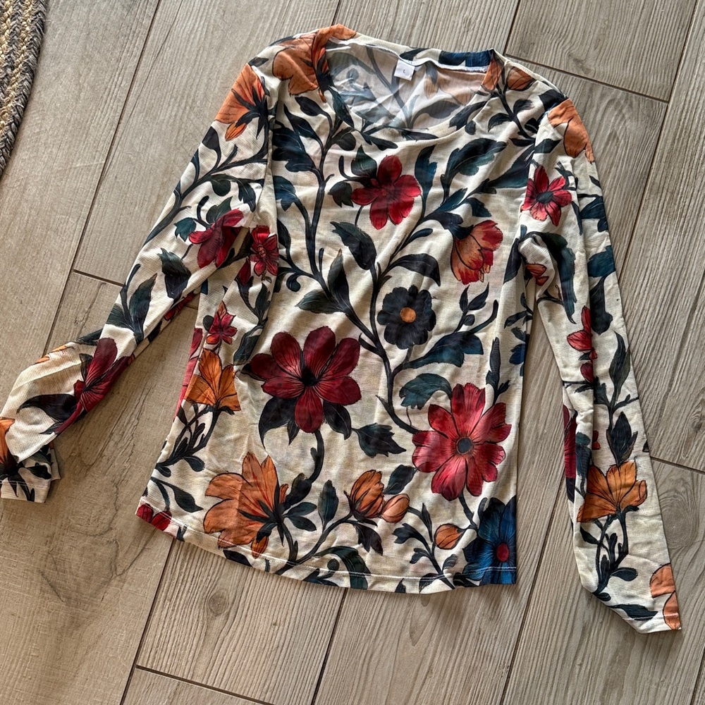 Cute sheet top